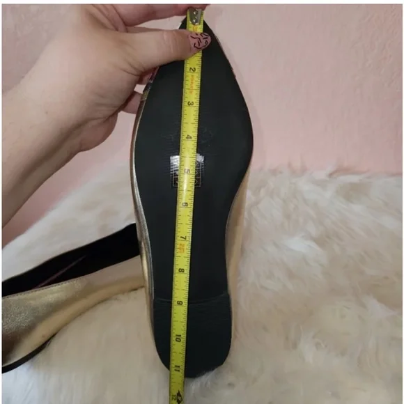 ASOS Loopy Lou Wide Fit Gold Point Toe Unicorn Ballet Flats - Picture 10 of 11